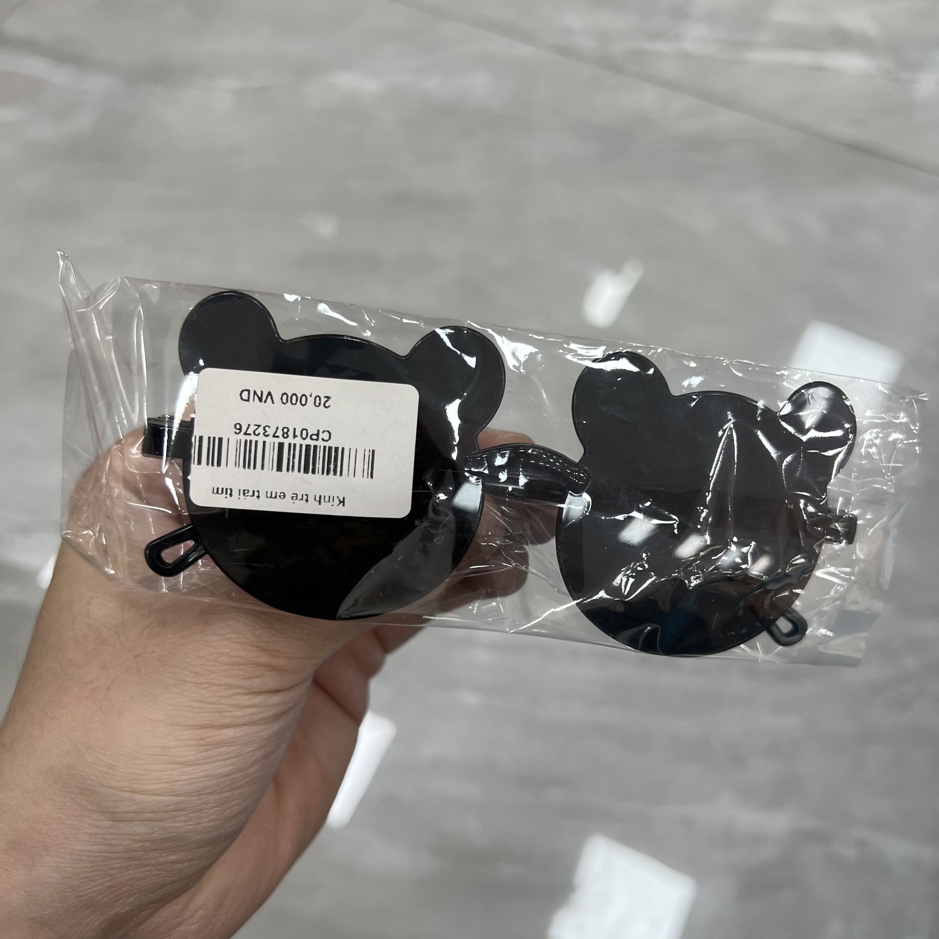 KÍNH TRẺ EM 20K